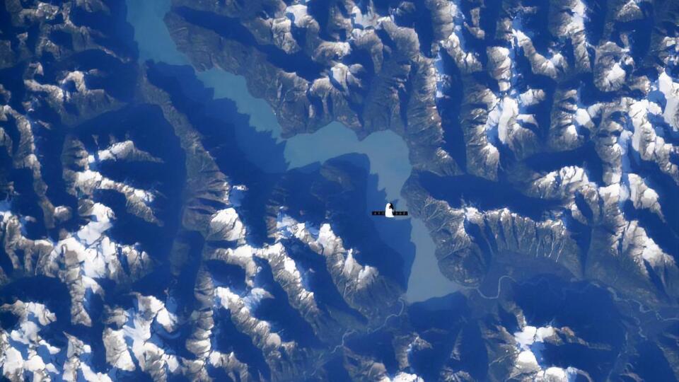 Cargo Dragon успішно завершив свою місію