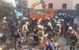 У Дрогобичі обвалилася частина багатоповерхового будинку. Фоторепортаж