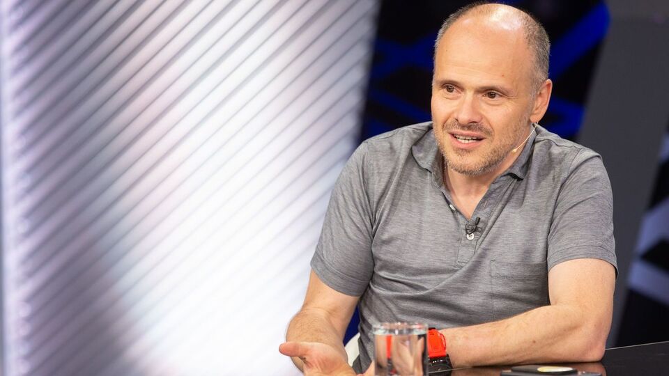 Радуцкий: Содержим койки и все остальное из расчета на 42 миллиона населения. А сколько надо?