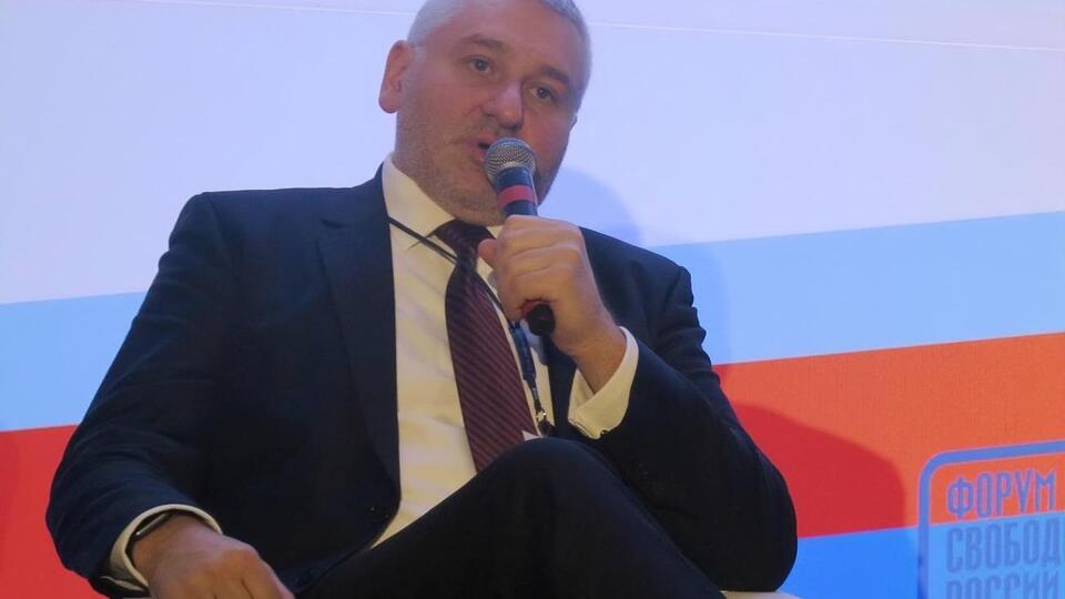 Фейгін: Із бюрократичного погляду не можна зробити так, щоб в один момент відчинили камеру і людина поїхала. На оформлення документів потрібен час