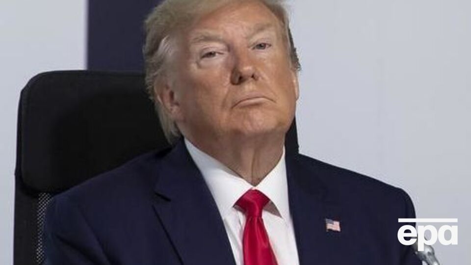 В США Трампа снова смогут обвинить в том, что он играет на стороне РФ, пишет Politico