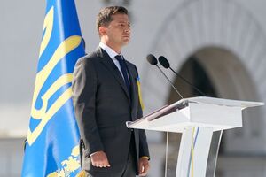 Обраний нардеп Яременко заявив, що Зеленський (на фото) не тисне, а переконує