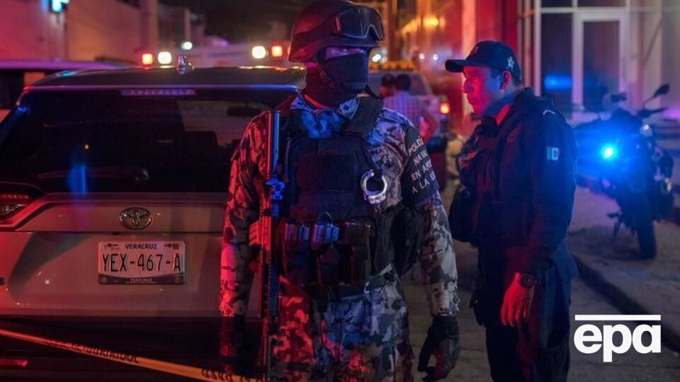 Президент Мексики назвал произошедшее следствием коррупционного взаимодействия бандитов и власти