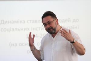 Потураєв: Ми повинні створювати умови для розвитку корінних народів. Окрім українців, це киримли. Решта – національні меншини