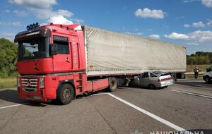 Водитель фуры травмирован