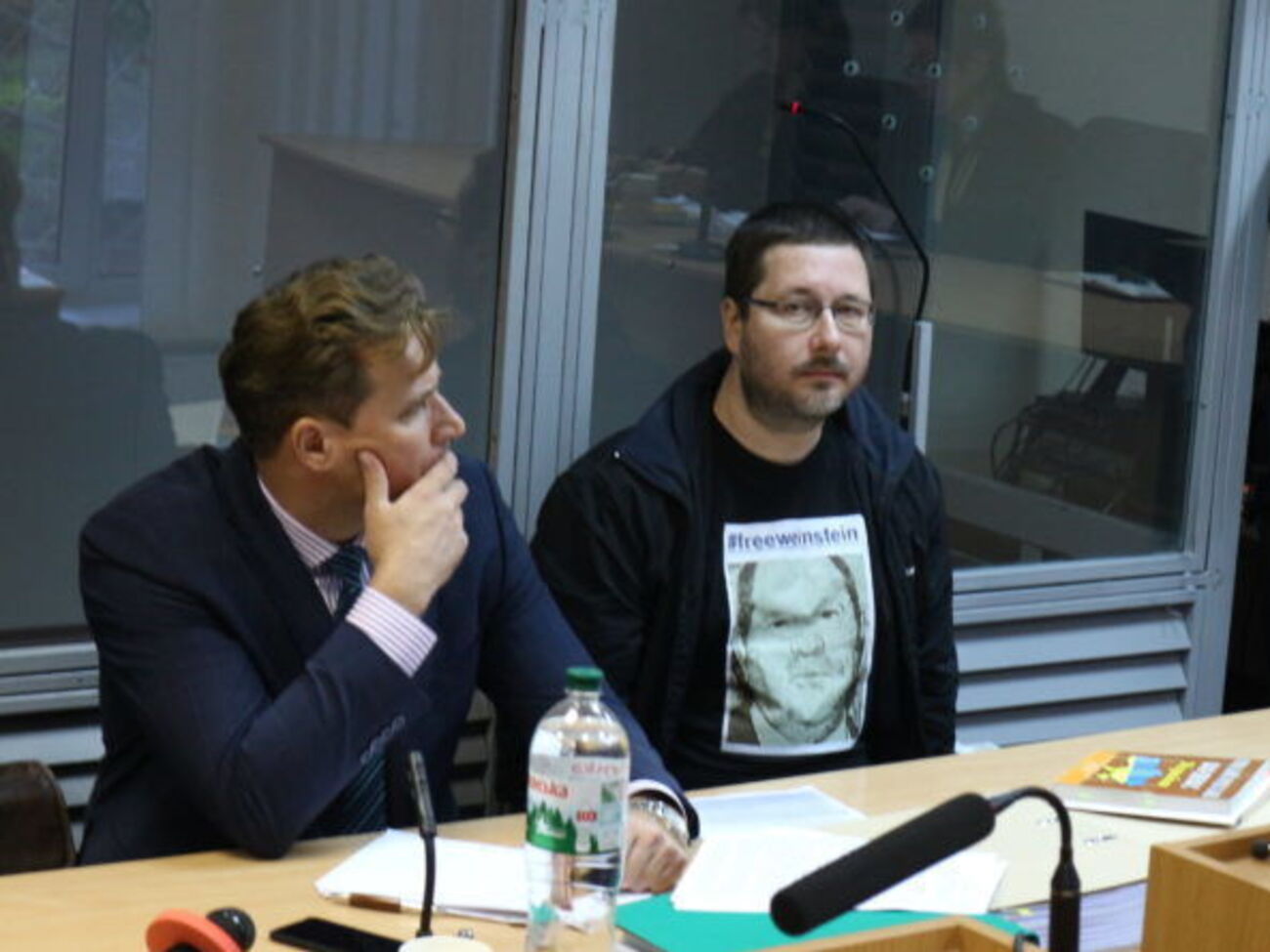 Ежов обязался не менять свои показания и сотрудничать со стороной обвинения