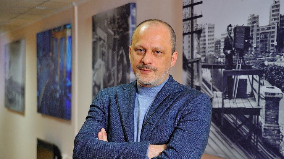 Аласанія на дзвінки не відповідає