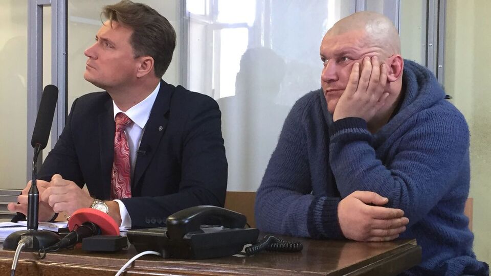 На оглашение приговора ни адвокат Валентин Рыбин, ни его подзащитный Андрей Хандрыкин не явились