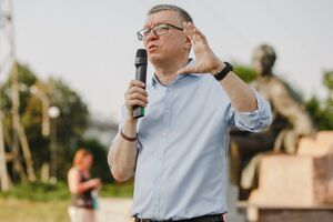 За вчерашний день в парламенте было почти 170 результативных голосований. Но качество принятых решений вызывает много вопросов