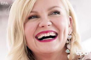 У Данст появилась именная звезда в Голливуде