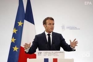 Макрон (на фото) розповів Зеленському про переговори з Путіним