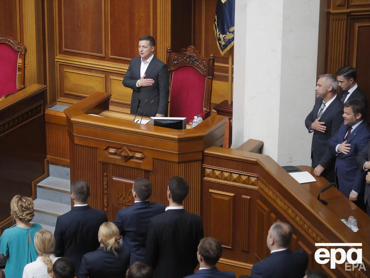 У Раду надійшло кілька законопроєктів, автором яких є президент