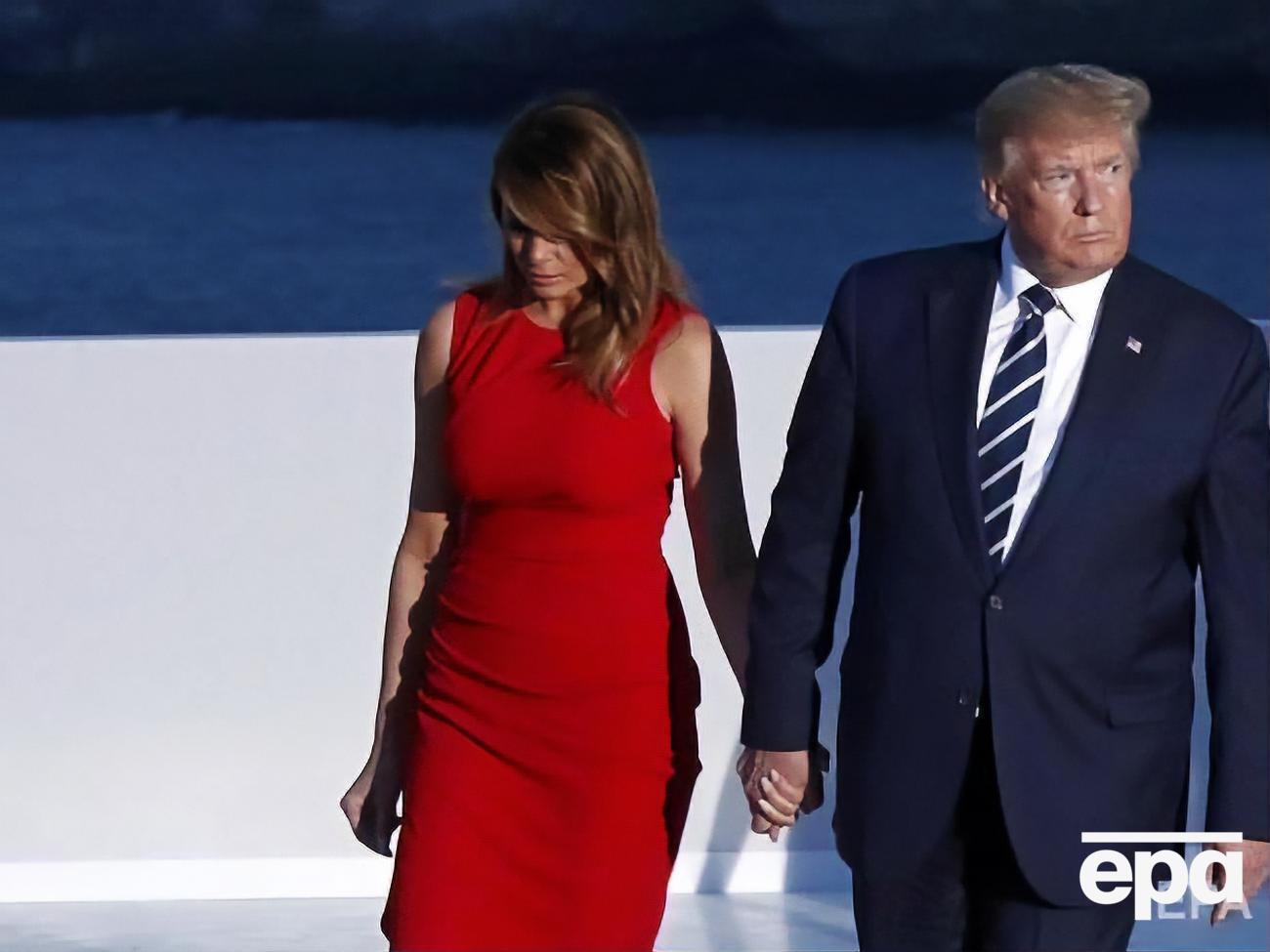 Пользователи сочли жест Трампа неуважительным