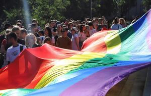 На прайд виходили як прихильники, так і противники акції