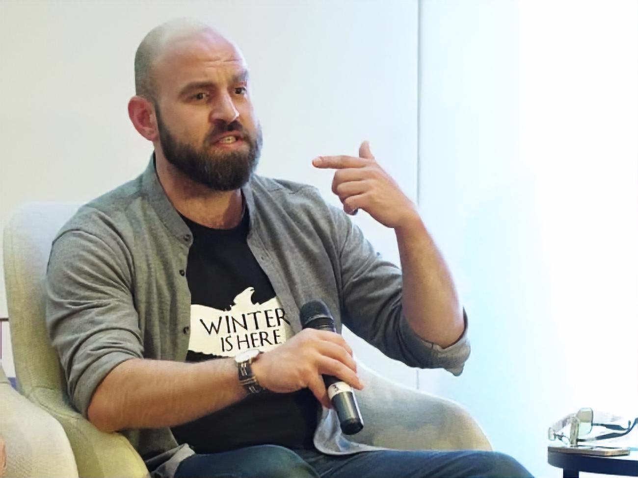 Казарин: Если официальная Украина решит вернуть Донбасс – сможет добиться этого быстро