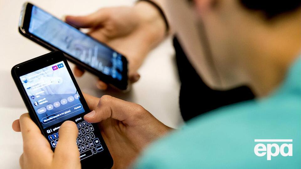 Пользователи жалуются на работу Instagram