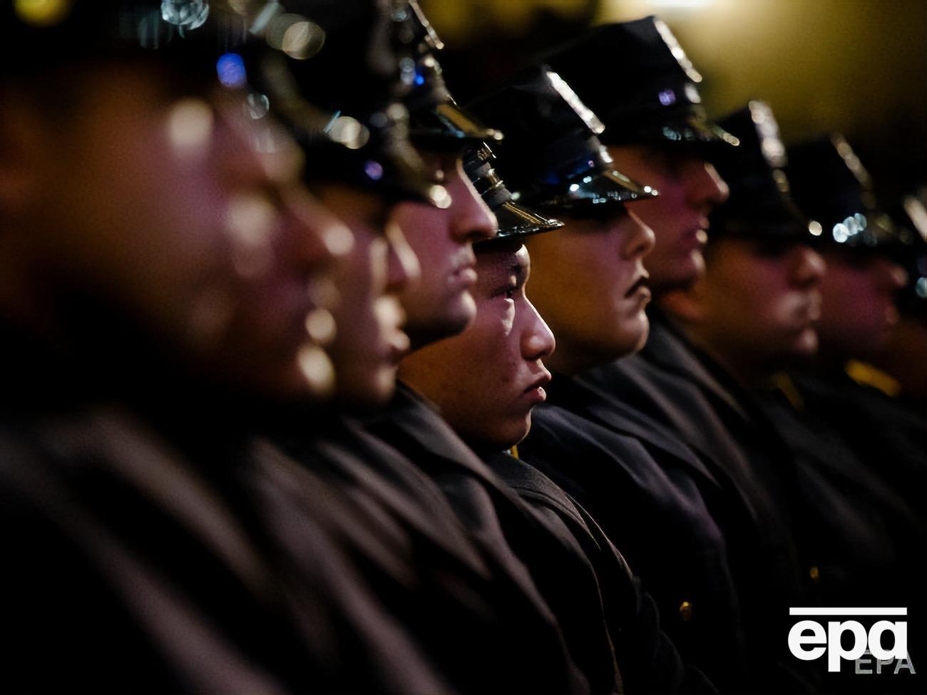 Полиция проверяет информацию о двух людях, причастных к стрельбе