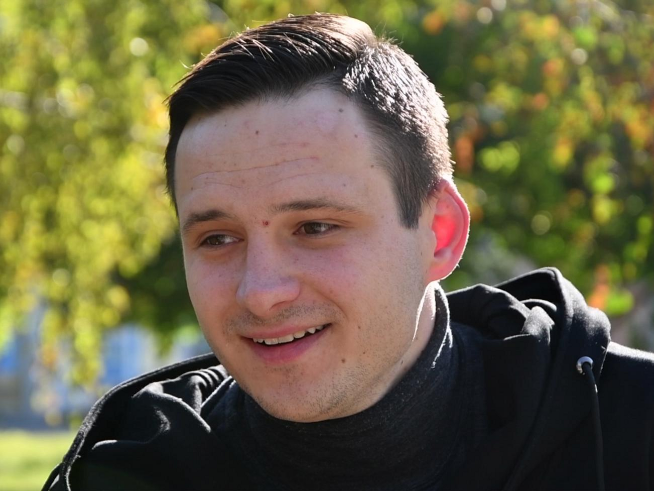 Балух-молодший: Люди в селі намагаються не спілкуватися, як раніше
