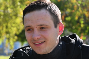 Балух-молодший: Люди в селі намагаються не спілкуватися, як раніше