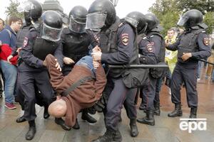 При задержаниях пострадали 13 человек