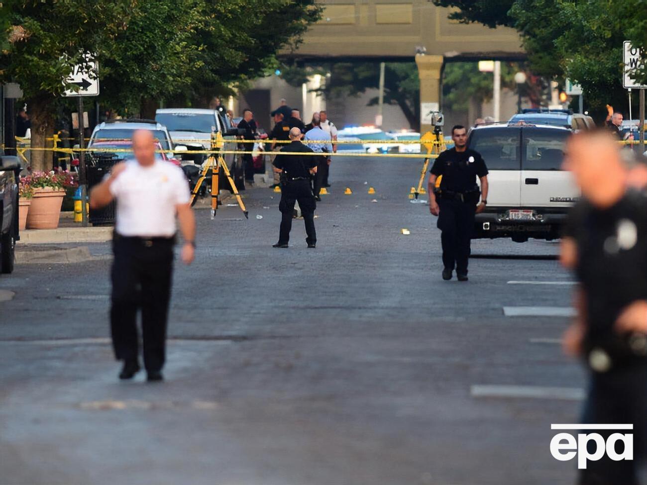 Унаслідок масових убивств у США протягом двох днів загинуло 30 осіб