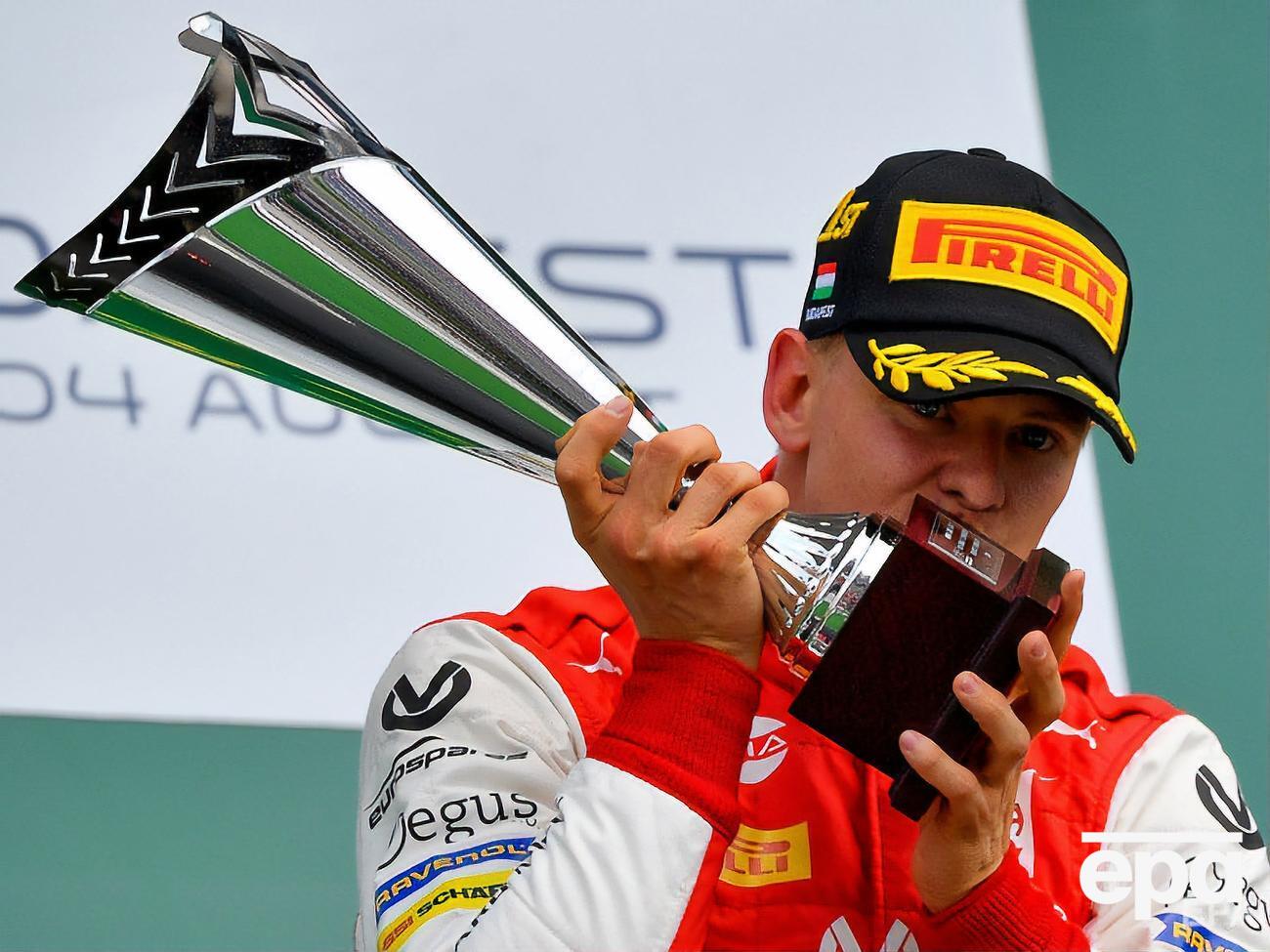 Мик Шумахер&nbsp;опередил ближайшего соперника Нобухару Мацусита на 1,5 секунды