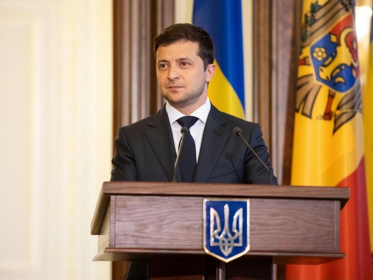 Зеленський (на фото) привітав Джонсона з перемогою на виборах лідера Консервативної партії Великої Британії