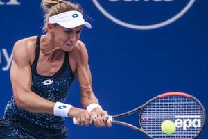 У Цуренко травмированный локоть, утверждают в WTA