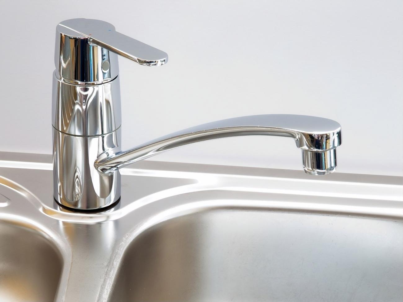 Прекращение водоснабжения и водоотведения будет иметь непредсказуемые техногенные и экологические последствия для городов Украины, заявили в "Укрводоканалэкологии"