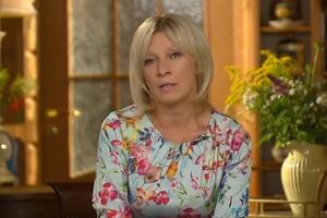 Захарова заявила, что не только дипломаты из западных стран, но и СМИ пытались вмешаться во внутренние дела России