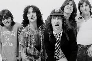 AC/DC оприлюднили архівне фото