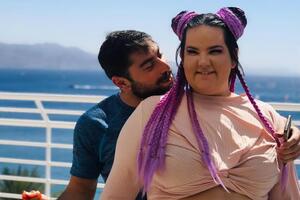 Барзилай встречается с Бенором с 2018 года