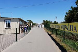 На Донбас передали гуманітарну допомогу