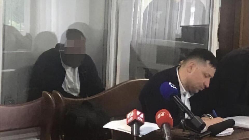 Регешу обвиняют по нескольким статьям Уголовного кодекса