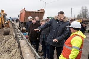 Київська влада обіцяла відкрити рух на ділянці Великої кільцевої дороги до кінця 2018 року