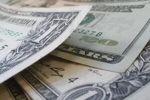 НБУ встановив курс валют на 9 серпня