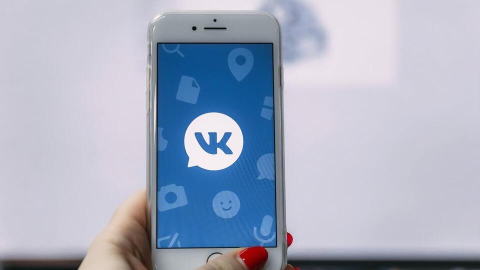 Українські інтернет-провайдери почали знімати блокування із сайта "ВКонтакте"