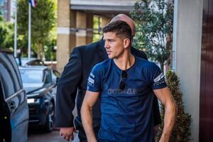 Кэмпбелл (на фото) проиграл Ломаченко по очкам