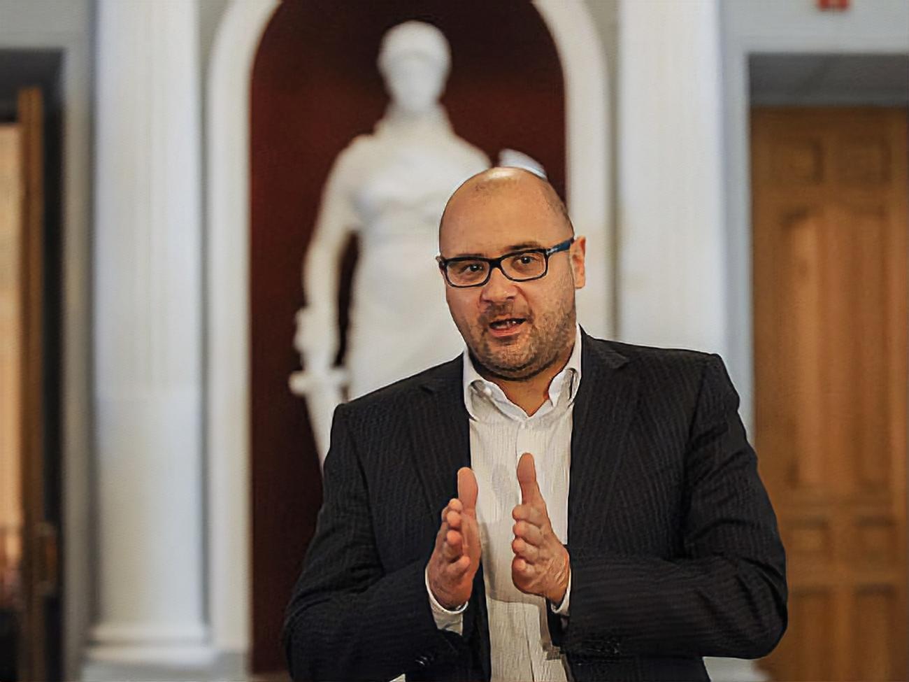 Святаш считает задачей оппозиции "конструктивную критику власти"