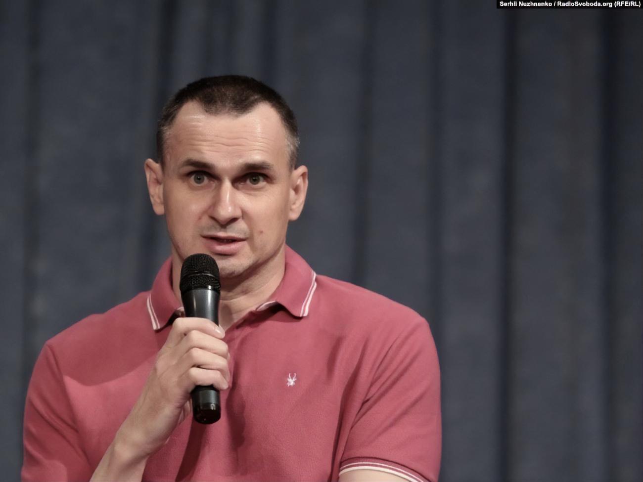 Сенцов: Сто лет переговоров лучше, чем один день войны