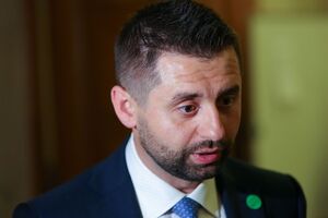 Арахамия заявил, что нардепы выполнили данное избирателям обещание