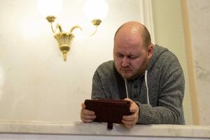 Мені теж було боляче бачити ці запитання Сенцову й Кольченку, але це все про нас – ледачих, інфантильних і некомпетентних