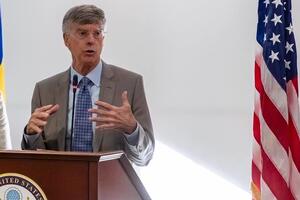 Тейлор зазначив, що президентам потрібно погодити графіки