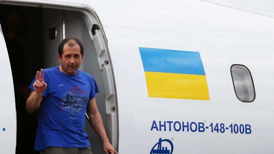 Балух: Откровенно здесь щемит мне, что это только мы освобождены