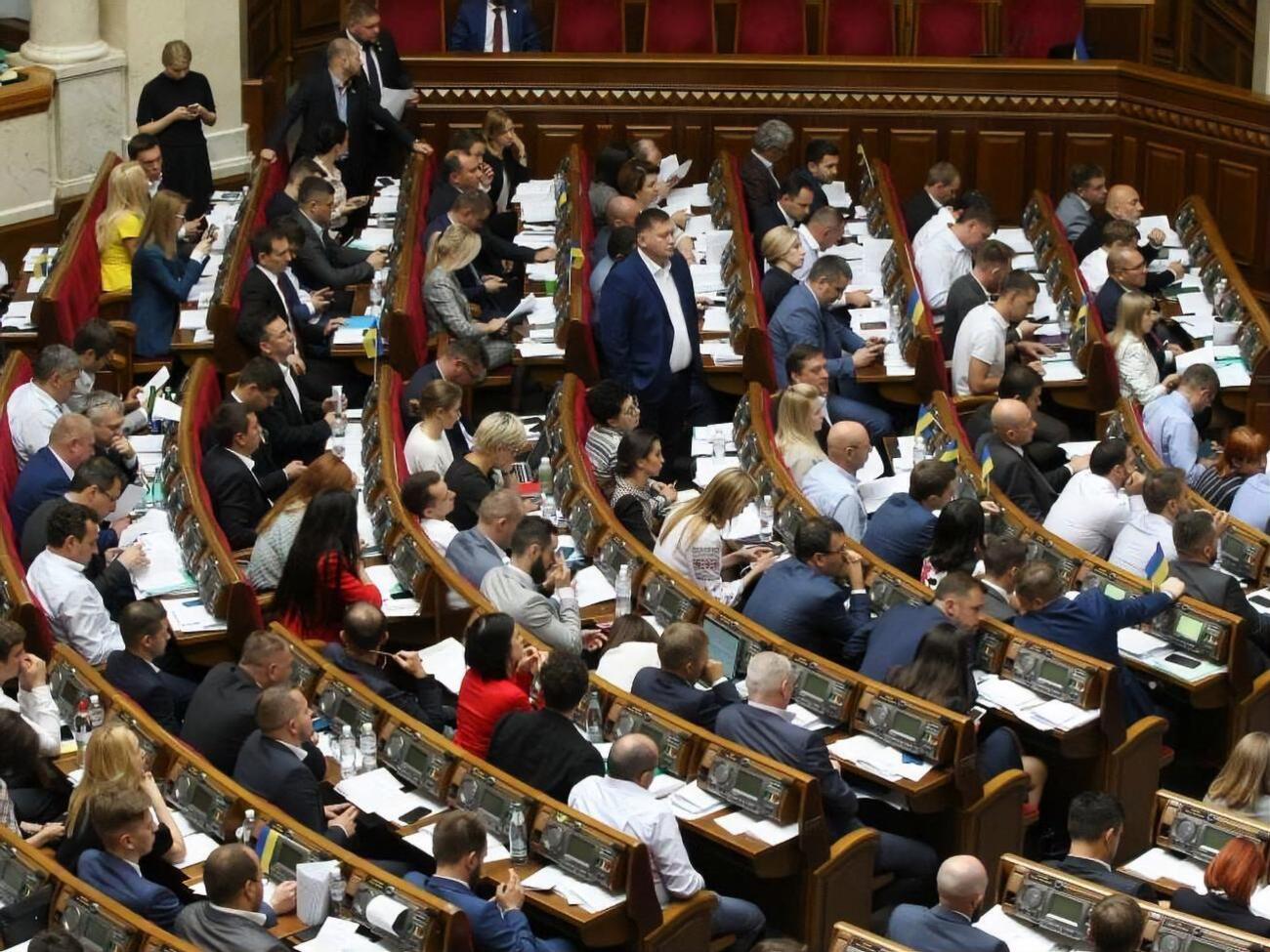 Рада приняла законопроект в первом чтении