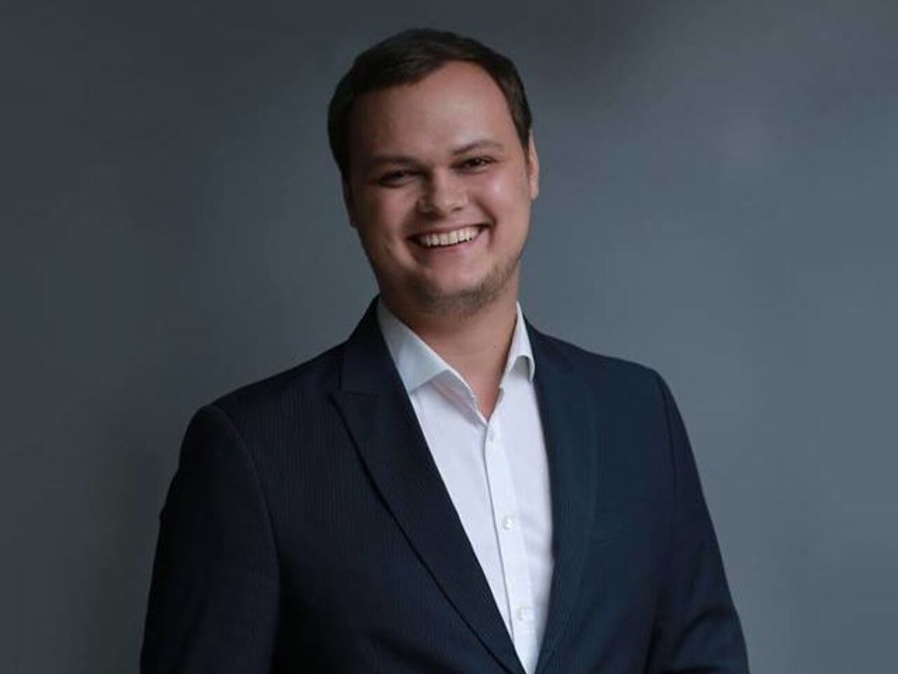 Закон "Про оперативно-розшукову діяльність" потрібно оновлювати – там ліс дрімучий. Але дозволяти прослуховування телефона без санкції суду – це перебір