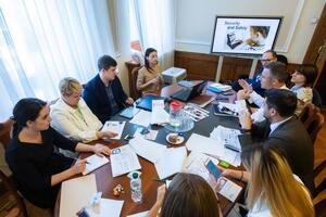 В Офисе президента Украины ожидают в 2019 году первые наработки по защите детей от угроз в интернете