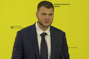 Криклий: Я пока ко всем присматриваюсь