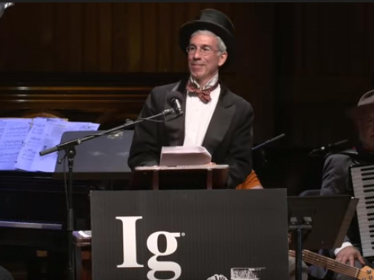 Церемония награждения Шнобелевской премией состоялась в Гарварде