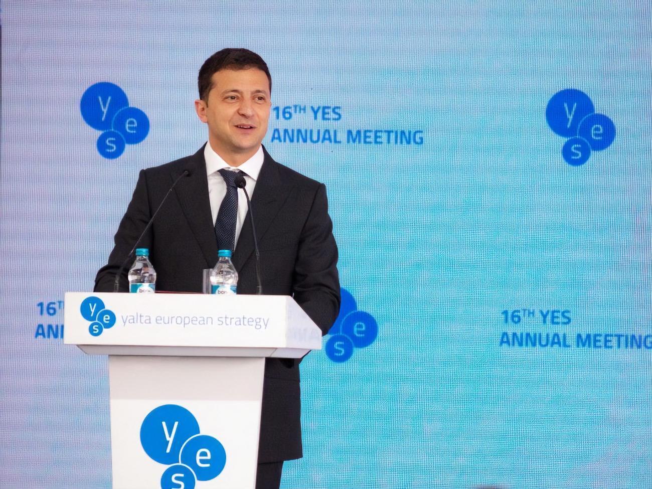 Зеленський: Нам потрібно повернути віру людей у справедливість через подолання багаторічної корупції